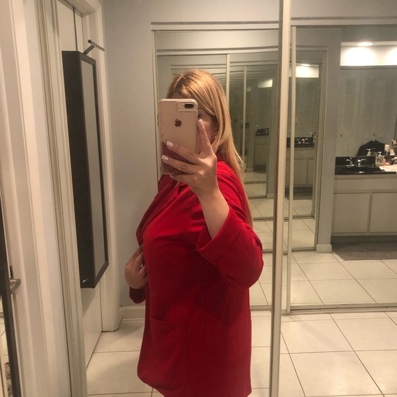 MOA large Red Blazer - Picture 4 of 13